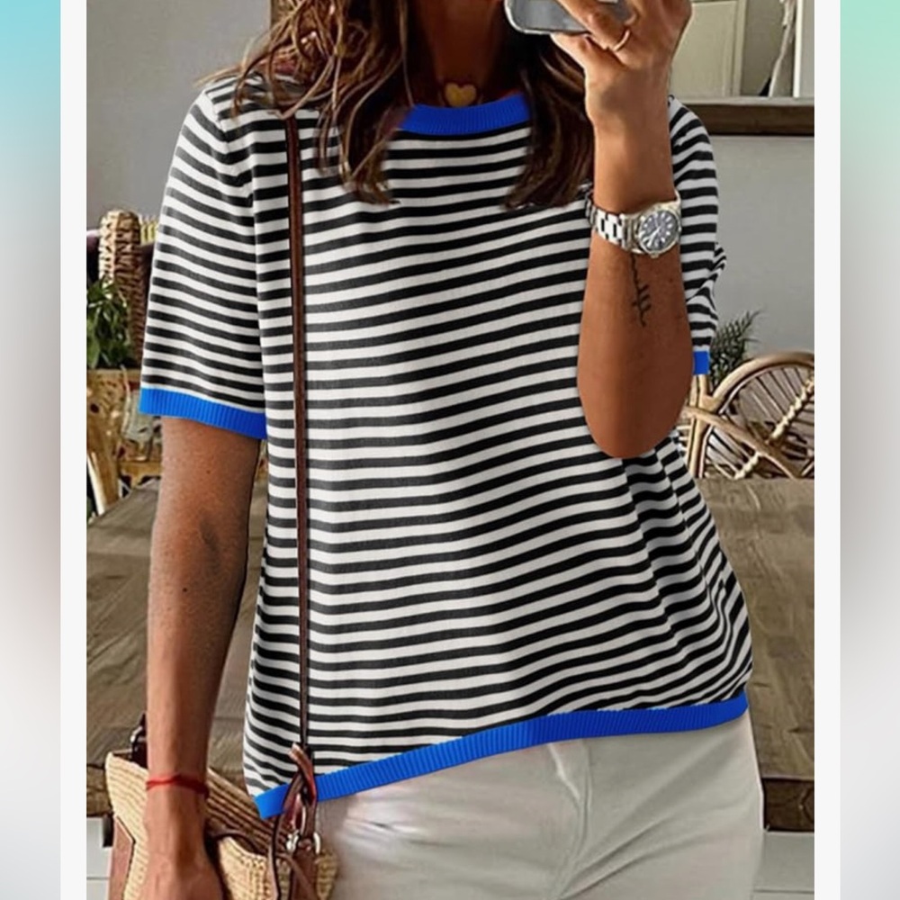Crew neck short sleeve striped top